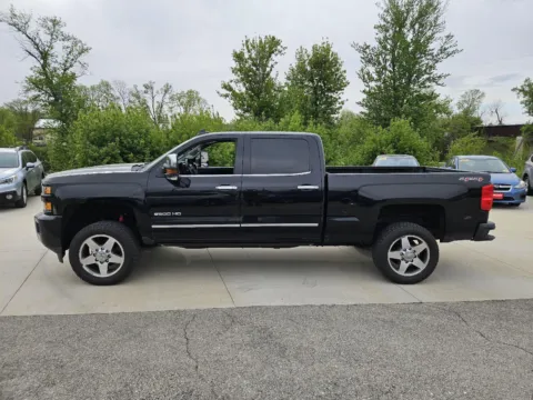 More photos of 2015 Chevrolet Silverado 2500HD Built After Aug 14 LTZ at Houdek Auto Center, IA