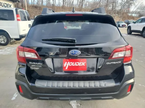 More photos of 2018 Subaru Outback Premium at Houdek Auto Center, IA