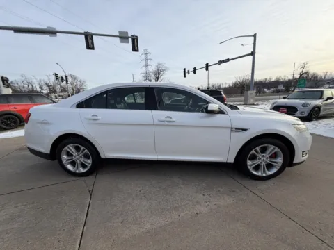 More photos of 2014 Ford Taurus SEL at Houdek Auto Center, IA
