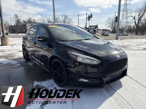 Black 2016 Ford Focus ST for sale in Marion, IA
