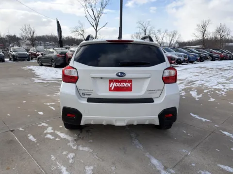 More photos of 2016 Subaru Crosstrek 2.0i PZEV 5M at Houdek Auto Center, IA