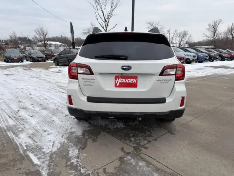 More photos of 2017 Subaru Outback Limited at Houdek Auto Center, IA