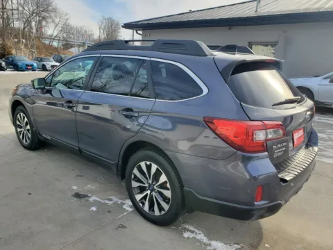 More photos of 2016 Subaru Outback 2.5i Limited at Houdek Auto Center, IA
