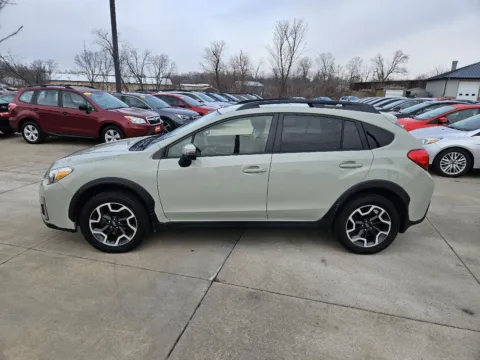 More photos of 2017 Subaru Crosstrek Limited at Houdek Auto Center, IA