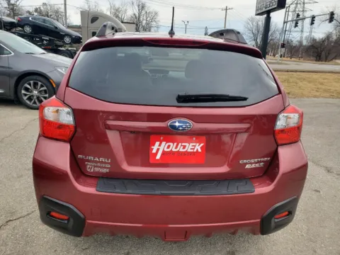 More photos of 2016 Subaru Crosstrek Premium at Houdek Auto Center, IA
