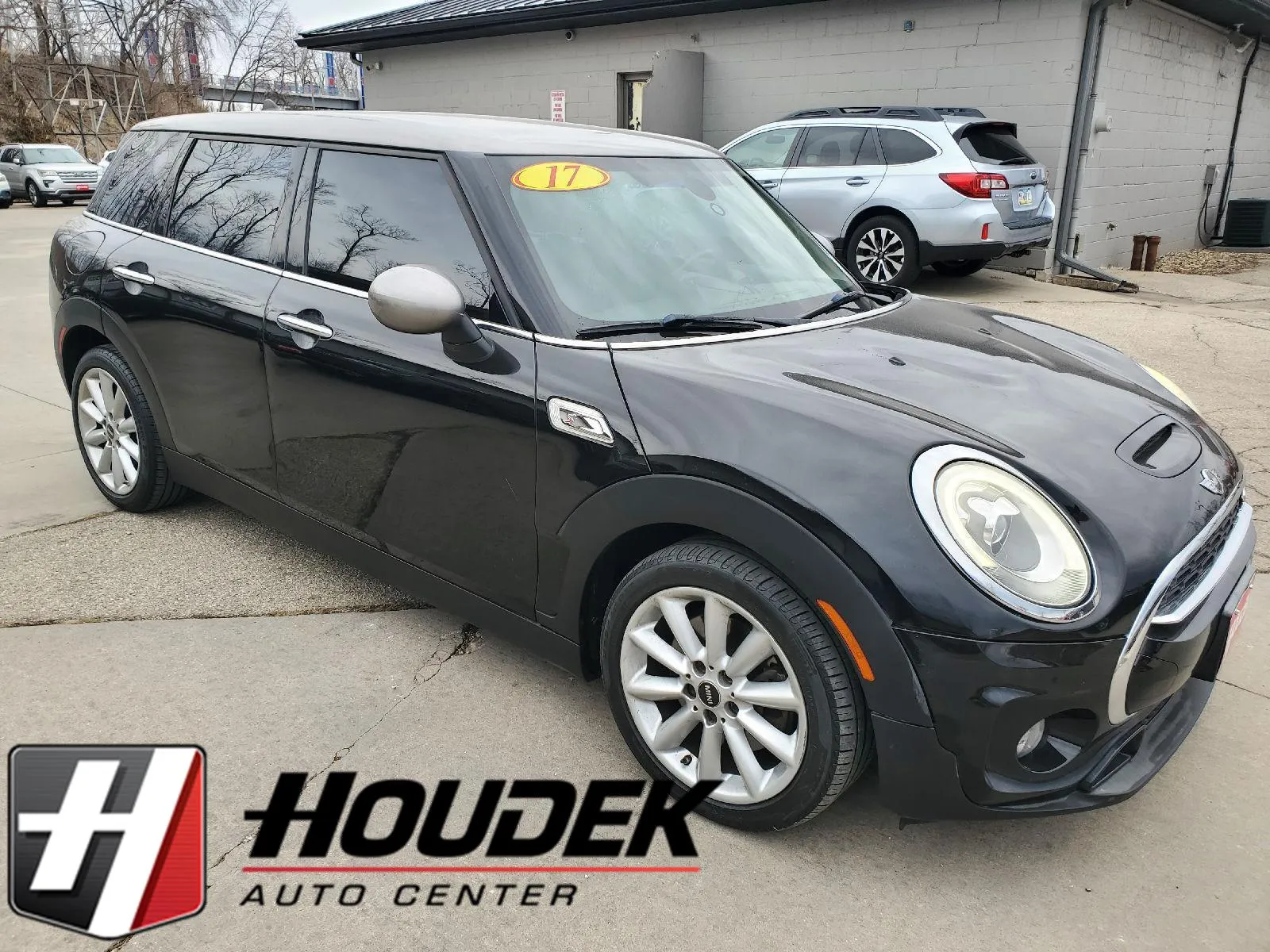 Black 2017 MINI Clubman Cooper S for sale in Marion, IA
