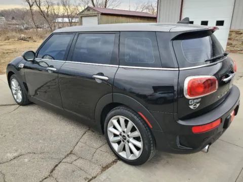 More photos of 2017 MINI Clubman Cooper S at Houdek Auto Center, IA