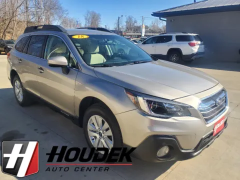 Gray 2018 Subaru Outback Premium for sale in Marion, IA