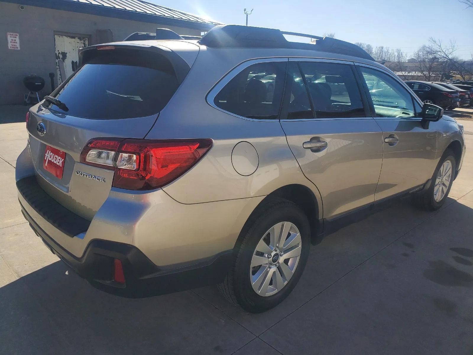 2018 Subaru Outback Premium - Photo 6