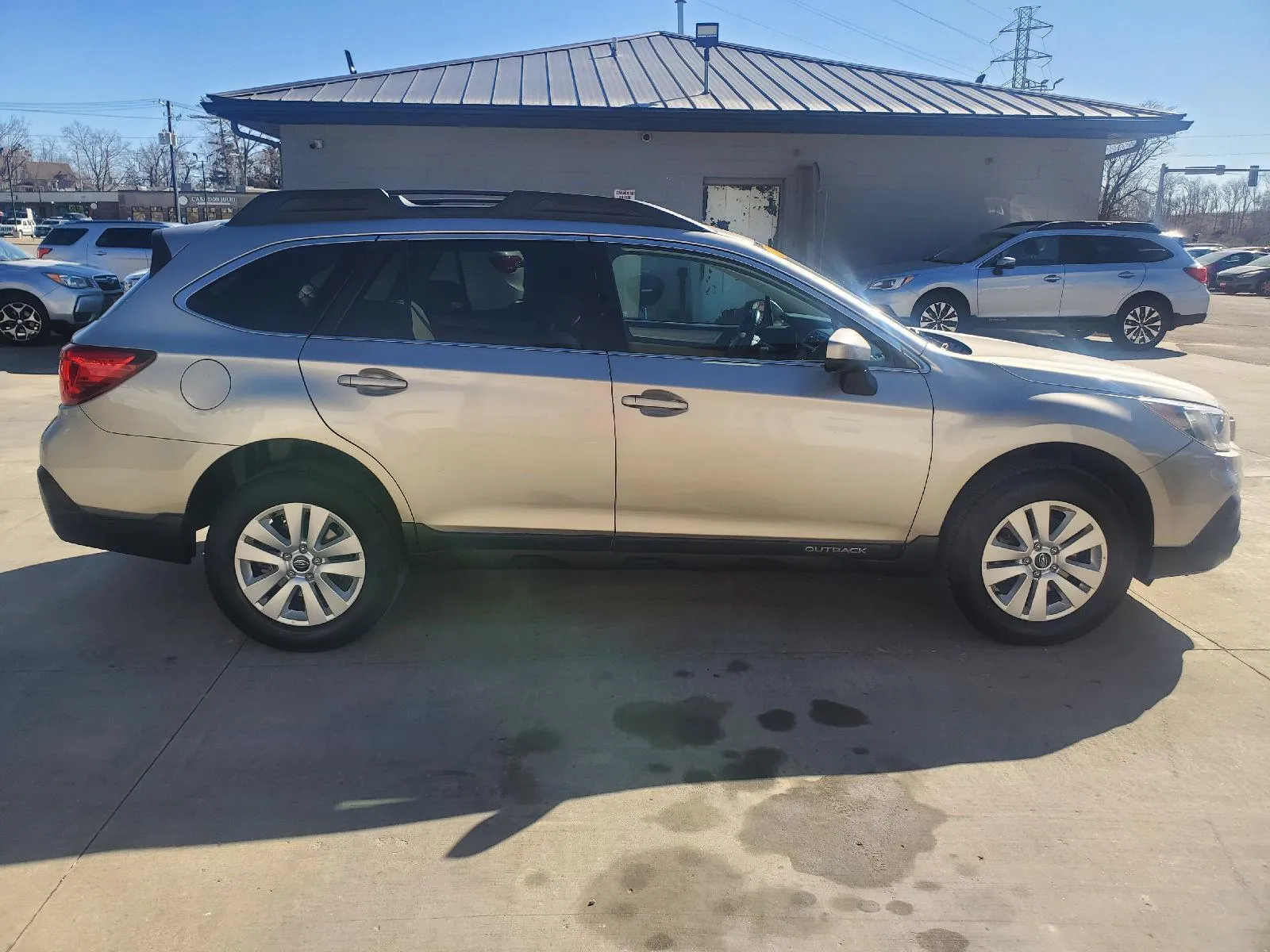 2018 Subaru Outback Premium - Photo 7