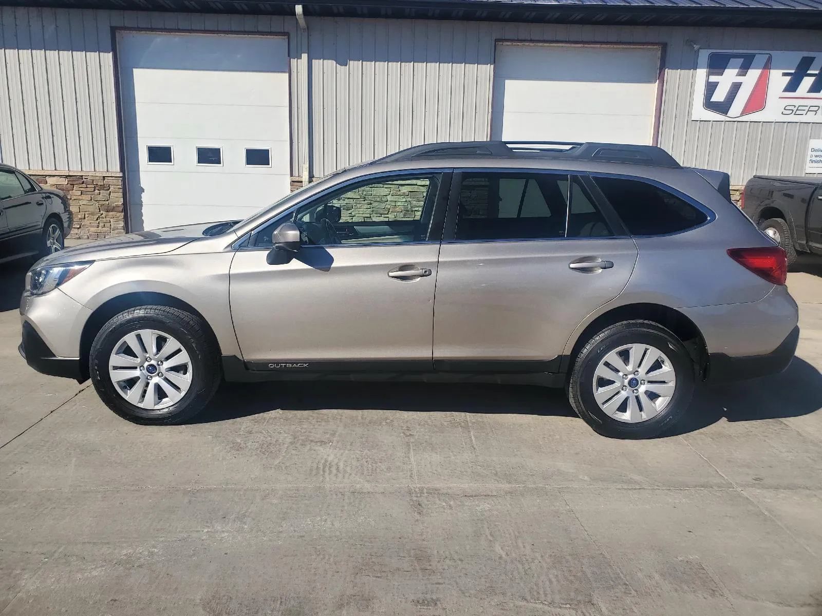 2018 Subaru Outback Premium - Photo 8