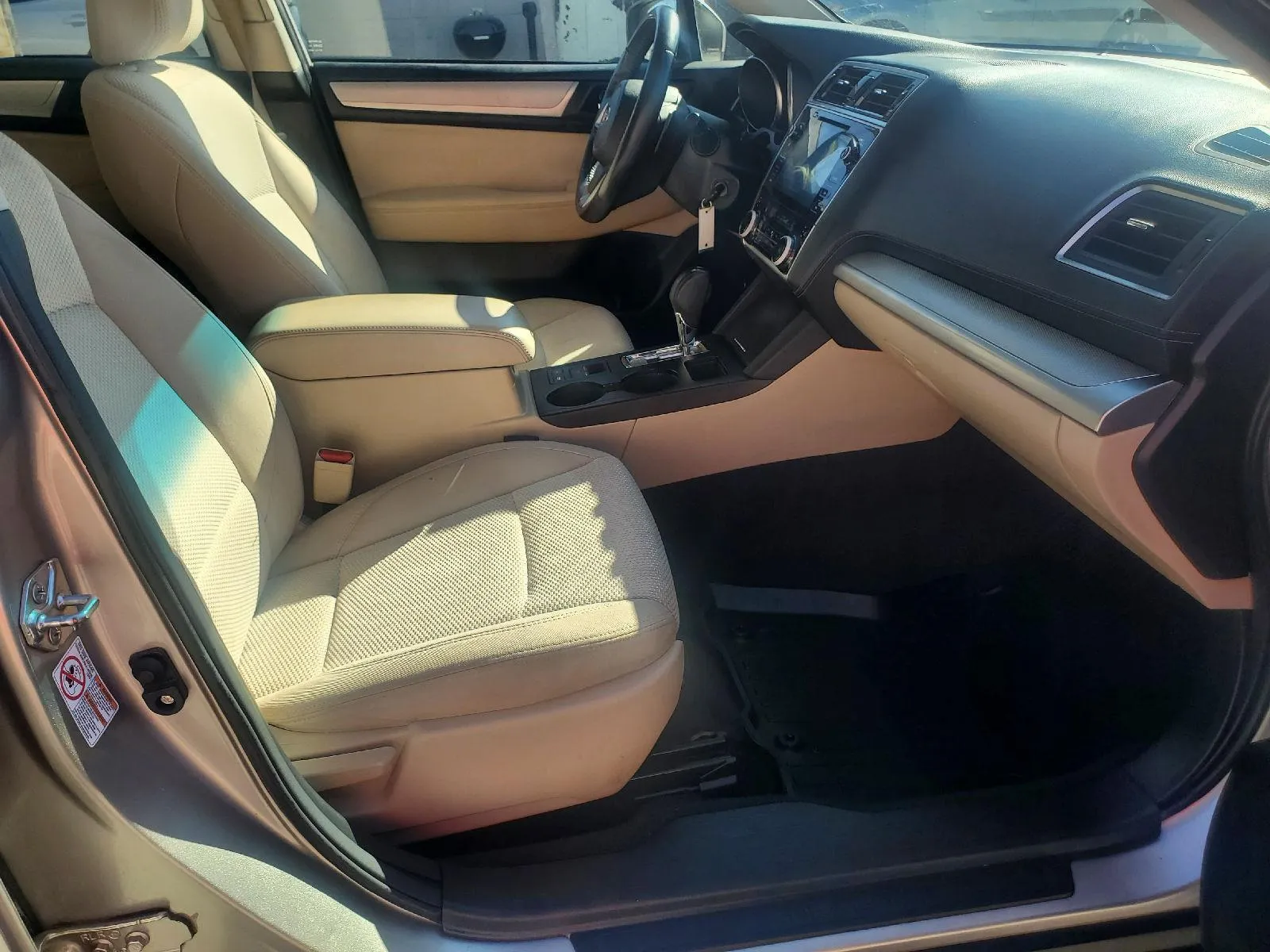 2018 Subaru Outback Premium - Photo 13