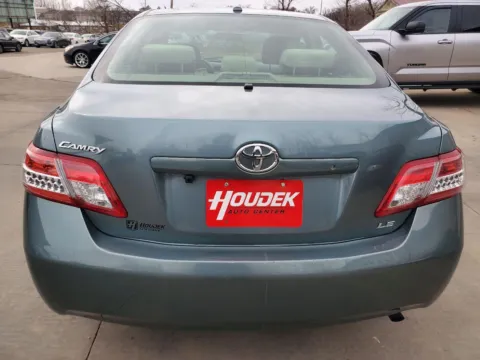 More photos of 2011 Toyota Camry LE at Houdek Auto Center, IA