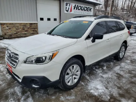 Another view of 2017 Subaru Outback 2.5i for sale in Marion, IA at Houdek Auto Center