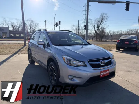 Silver 2015 Subaru XV Crosstrek Premium for sale in Marion, IA