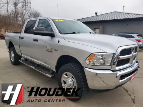 White 2018 Ram 2500 Tradesman for sale in Marion, IA