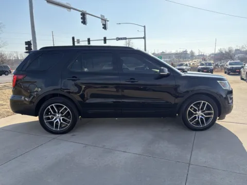 More photos of 2017 Ford Explorer Sport at Houdek Auto Center, IA