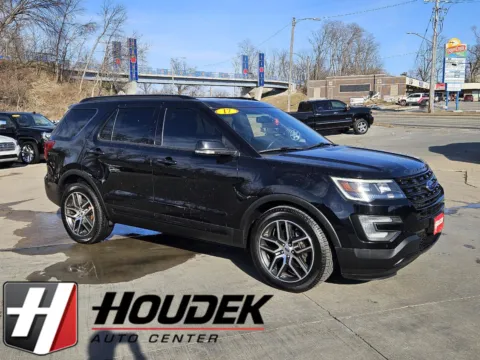 Black 2017 Ford Explorer Sport for sale in Marion, IA