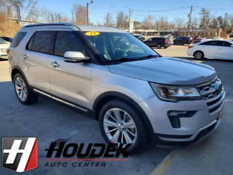 Silver 2019 Ford Explorer Limited for sale in Marion, IA