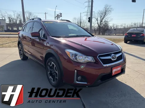 Red 2017 Subaru Crosstrek Premium for sale in Marion, IA