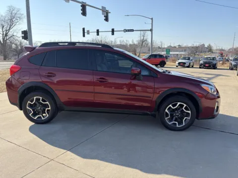 More photos of 2017 Subaru Crosstrek Premium at Houdek Auto Center, IA