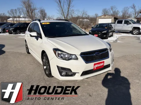White 2016 Subaru Impreza Wagon 2.0i Sport Premium for sale in Marion, IA