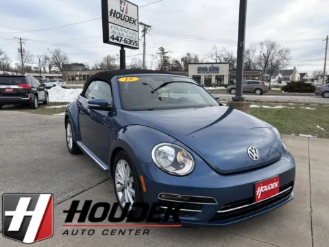 Blue 2019 Volkswagen Beetle Convertible SE for sale in Marion, IA