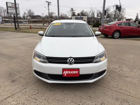 Photos of 2014 Volkswagen Jetta Sedan TDI for sale in Marion, IA at Houdek Auto Center