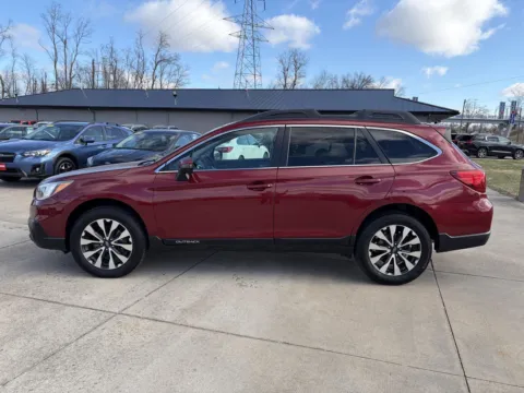 More photos of 2016 Subaru Outback 2.5i Limited at Houdek Auto Center, IA