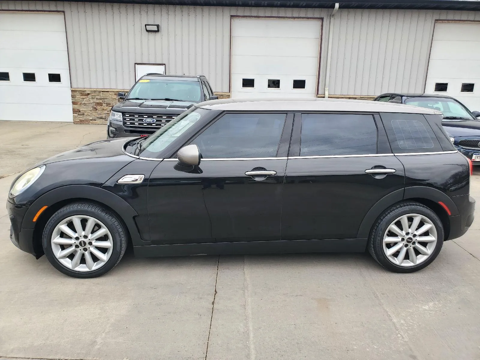2017 MINI Clubman S - Photo 8