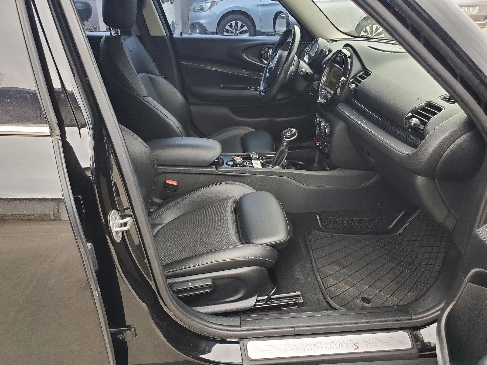 2017 MINI Clubman S - Photo 14