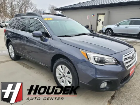 Gray 2017 Subaru Outback Premium for sale in Marion, IA