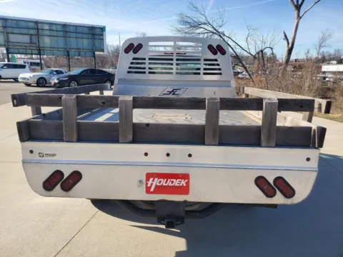 More photos of 2002 Chevrolet Silverado 1500 LS at Houdek Auto Center, IA