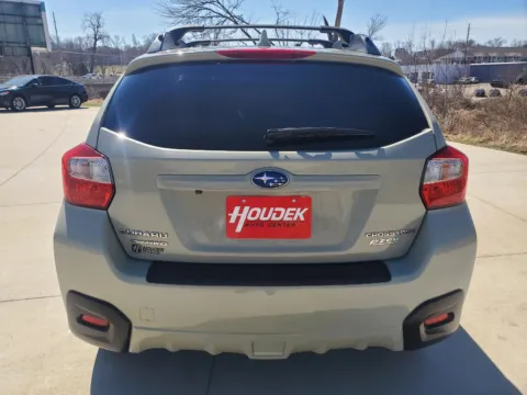 More photos of 2016 Subaru Crosstrek Premium at Houdek Auto Center, IA