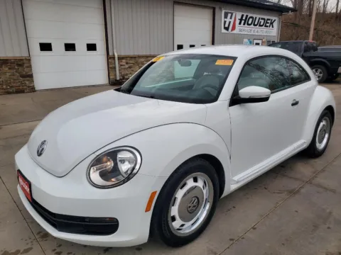 Another view of 2016 Volkswagen Beetle Coupe 1.8T Classic for sale in Marion, IA at Houdek Auto Center