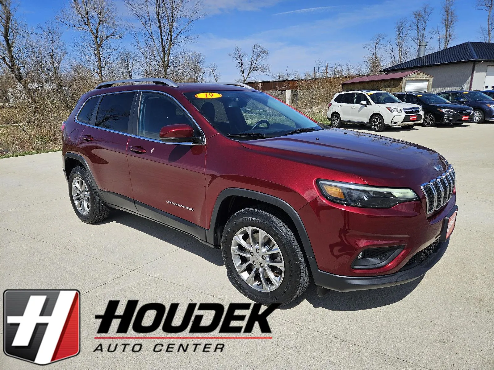 Red 2019 Jeep Cherokee Latitude Plus for sale in Marion, IA