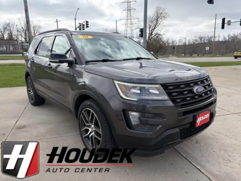 Gray 2016 Ford Explorer Sport for sale in Marion, IA