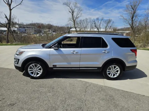 More photos of 2017 Ford Explorer XLT at Houdek Auto Center, IA