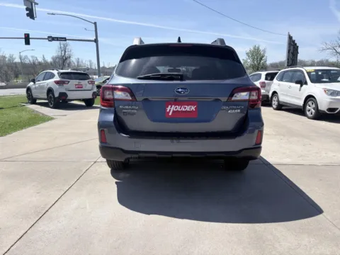 More photos of 2016 Subaru Outback 2.5i Premium at Houdek Auto Center, IA