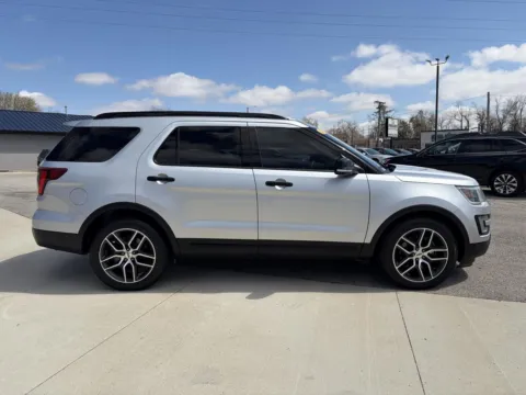 More photos of 2016 Ford Explorer Sport at Houdek Auto Center, IA
