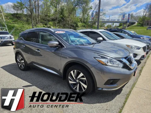 Gray 2015 Nissan Murano Platinum for sale in Marion, IA