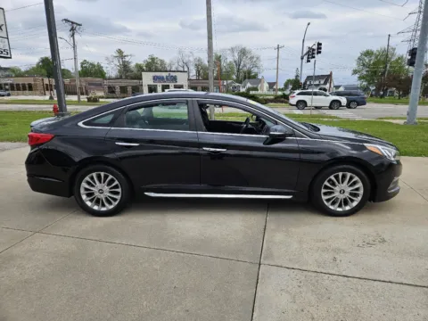 More photos of 2015 Hyundai Sonata 2.4L Limited at Houdek Auto Center, IA