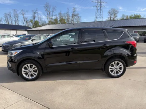 More photos of 2019 Ford Escape SE at Houdek Auto Center, IA