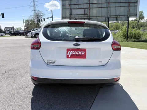 More photos of 2018 Ford Focus SE at Houdek Auto Center, IA
