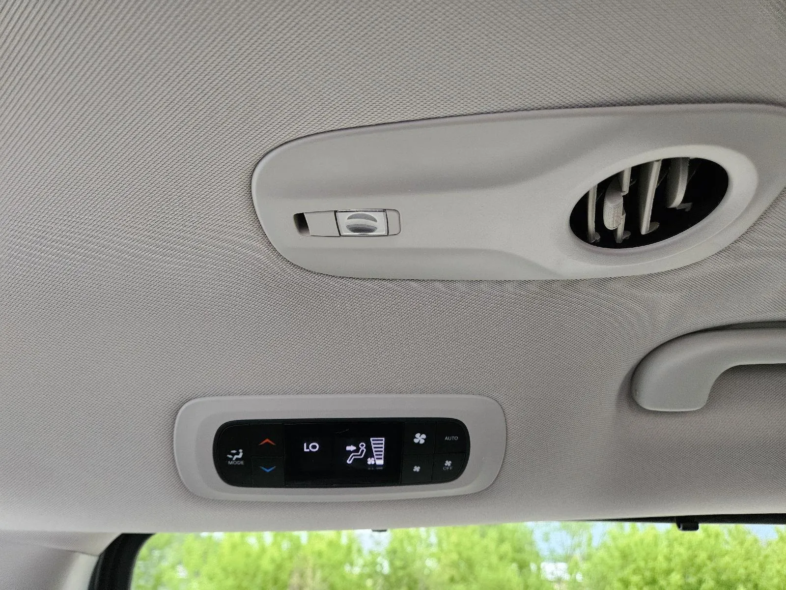 2019 Chrysler Pacifica Touring L - Photo 19