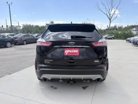 More photos of 2019 Ford Edge SEL at Houdek Auto Center, IA