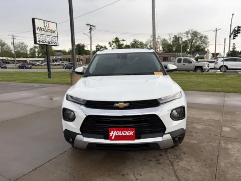Photos of 2023 Chevrolet Trailblazer LT for sale in Marion, IA at Houdek Auto Center