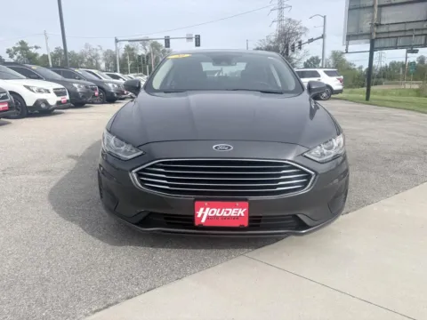 Photos of 2020 Ford Fusion SE for sale in Marion, IA at Houdek Auto Center