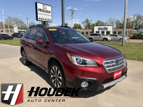 Red 2017 Subaru Outback Limited for sale in Marion, IA