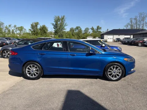More photos of 2017 Ford Fusion SE at Houdek Auto Center, IA